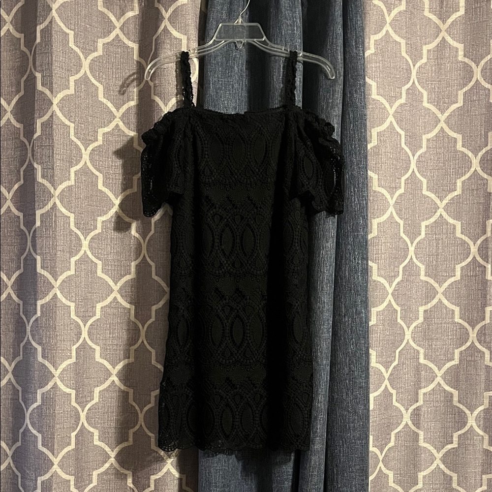 Elegant Black Lace Off-Shoulder Dress